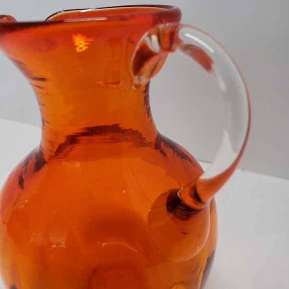 VINTAGE Handblown Orange 🧡 w/clear Handle Glass Art Pitcher Creamer Vase - Picture 4 of 7